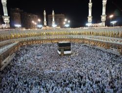 Dünyanın Merkezinde Gece 03.00