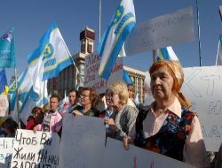Ukrayna'da Sendikalar Sokağa İndi!