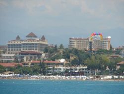 Dokuz Günlük Bayram Tatili Turizmcilerin Yüzünü Güldürdü