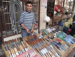 Bayram Yaklaşırken Bıçak Satışları Arttı