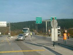 Tünelde Alev Alan Araç, Otoyolu Trafiğe Kapattı!