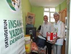 İhh Hatay Şubesi, Pakistan İçin Topladığı Yardımları Kargoya Verdi