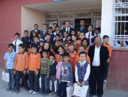 Özel Gül Aydın Koleji'nden Kardeş Okula Yardım