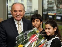 Kadir Topbaş: "Geçmişte Beyin Göçü Veren Türkiye, Artık Beyin Göçü Alıyor!"