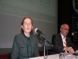 Bakan Kavaf: Ebeveyn İzni Yasa Tasarısı Kısa Sürede Kanunlaşacak!