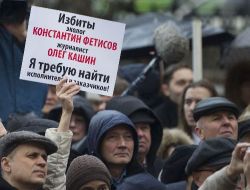 Moskova'da Gazetecilere Yönelik Saldırılar Protesto Edildi