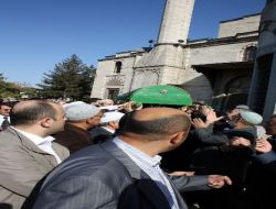 Üstad Bediüzzaman'ın Talebelerinden İsmail Ambarlı Son Yolculuğuna Uğurlandı