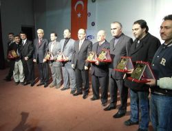 Çelik: "Türklerle Kürtlerin Anadilinin Bir Olmasına Gerek Yok!"