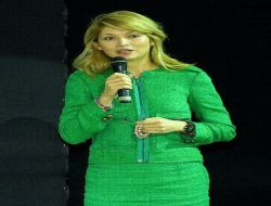 Özbek Lider Kerimov'un Kızından, El İşi Ustalarına Ödül