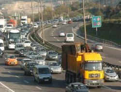 Bayram Dönüşü, Trafiği Kilitledi!