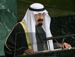 Suudi Kralı Hastanede, Gözler Tahtında!..