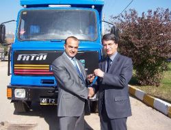 Kocaeli Büyükşehir Belediyisi, Şırnak'a Kamyon Hibe Etti
