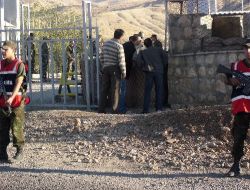 Asker Kurşunuyla Yaralanan Çocuk Hayati Tehlikeyi Atlattı