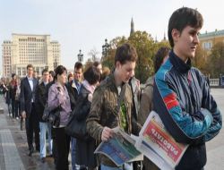 Rusya'da İşsiz Ordusuna Bir Ayda 100 Bin Kişi Daha Katıldı