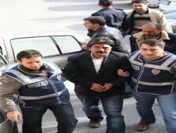 Erzincan'daki Cinayet Zanlısı Adliyeye Çıkarıldı