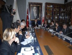 Öznur Çalık, BM Mülteciler Yüksek Komiseri'ni Ağırladı!