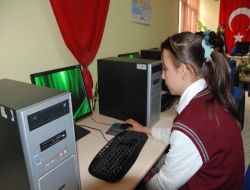Bekbele'de Öğrenciler İçin İnternetevi Kuruldu