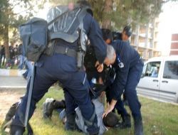 Batman'da Kadın Yürüyüşüne Polis Müdahalesi