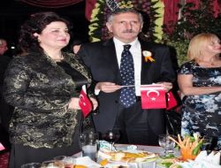 Edirne'nin Kurtuluşu Düzenlenen Resepsiyon Ve Hava Fişek Gösterisi İle Son Buldu