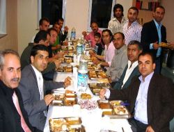 Almanya'daki Elazığlılar İftar Yemeğinde Bir Araya Geldi