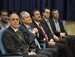 "Dışişleri Bakanlığı, Komşularla Sıfır Sorun Hedefliyor"