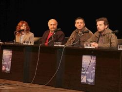 'çoğunluk' Filminin Oyuncuları Gaziantepli Öğrencilerle Bir Araya Geldi