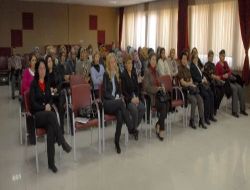 Anne Ve Çocuk Sağlığı Konulu Konferans Kadınlardan Yoğun İlgi Gördü
