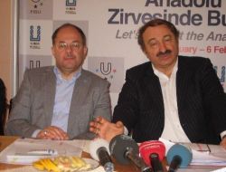 Sağlık Bakanı Akdağ: Aralarında Domuz Gribi Olan Hacıların Da Bulunduğu 10 Türk Hacı Uçukla Türkiye'ye Getirildi