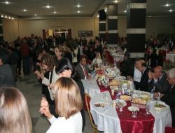 İlhan Cihaner İçin 'Sazlı Sözlü' Veda Gecesi