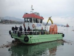 İzmit Körfez'inden 3 Yılda 202 Ton Atık Toplandı