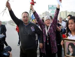 Bir Kızını Trafik Kazasında Yitiren, Diğeri Komada Olan Annenin Acı Feryadı: Lütfen Kurallara Uyun
