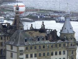 Alevlere Teslim Olan Haydarpaşa Garı'ndaki Hasar Gün Yüzüne Çıktı!