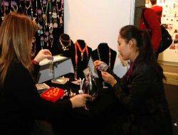 Bijuteri Ve Takı Fuarı Kazaklar Tarafından Yoğun İlgi Gördü