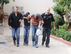 Uyuşturucu Almak İçin Sanayiyi Soyan Kuzenler Yakalandı