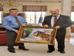 Eyüp Belediye Başkanına, Eyüp Manzaralı Tablo