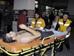 Dünya Kick Boks Şampiyonu Bıçaklandı