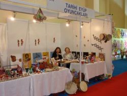 Eyüp Oyuncakları Teknolojiyle Yarıştı