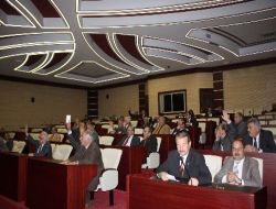 Erzurum İl Genel Meclisi Üyelerine Ek 100 Bin Lira Ödenek
