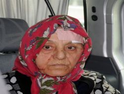 Yaşlı Kadını Darp Edip Küpe Ve Yüzüğünü Çaldılar