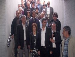 Ak Parti İlçe Başkanı Özçoban: İzmir Büyükşehir Belediyesi Eğitimde Taşımalı Sisteme Döndürdü