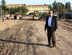 Toprakkale'ye Modern Bir Meydan Yaptırılıyor