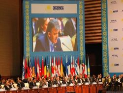 Cumhurbaşkanı Gül, Agit Zirvesinde Konuşma Yaptı!