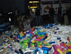 Çöpten Topladıkları Şampuan Kutularına Sahtesini Doldurup Piyasaya Süreceklerdi