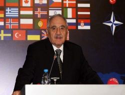 Savunma Bakanı Gönül: Nato'da Kabul Edilen Füze Savunma Sistemi Koruma Amaçlı