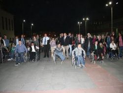 Tekerlekli Sandalye İle Yarışarak Empati Yaptılar