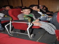 Eyüplü Engelliler Tiyatroda Buluştu