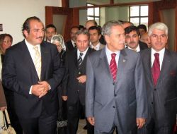 Bülent Arınç: 'kahrol Düşmanım' Demekle Terörle Mücadele Olmaz, Bataklığı Kurutmak Lazım