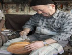 Bakırcılar 'bin Vuruşun Bir Kuruş Ettiği' Dönemi Özlüyor