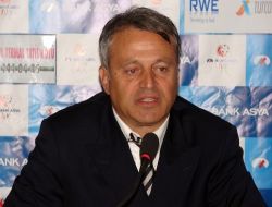 Hamzaoğlu: "Hakan Şükür'ün Referansından Gurur Duyuyorum"