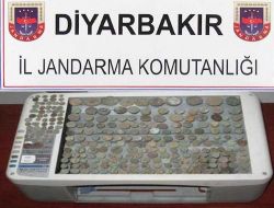 Otobüse Emanet Verilen Pakette 254 Sikke Çıktı